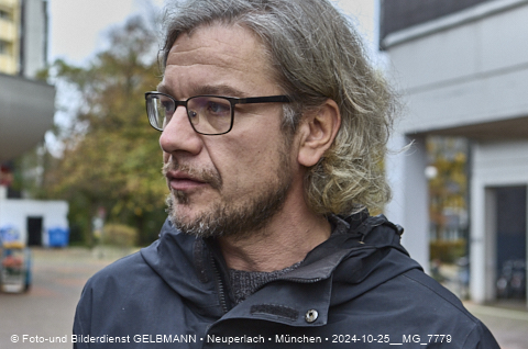 25.10.2025 - Illustrationen und Wall Art mit Katharina Konte und Architekten Herbert Kocht des Marx-Zentrum  